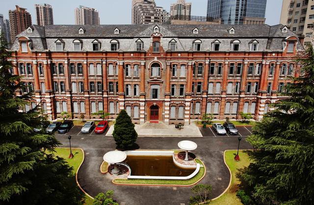 上海樓控品牌-格瑞特再次參與學(xué)校改造項(xiàng)目(圖1) 下載.jpg